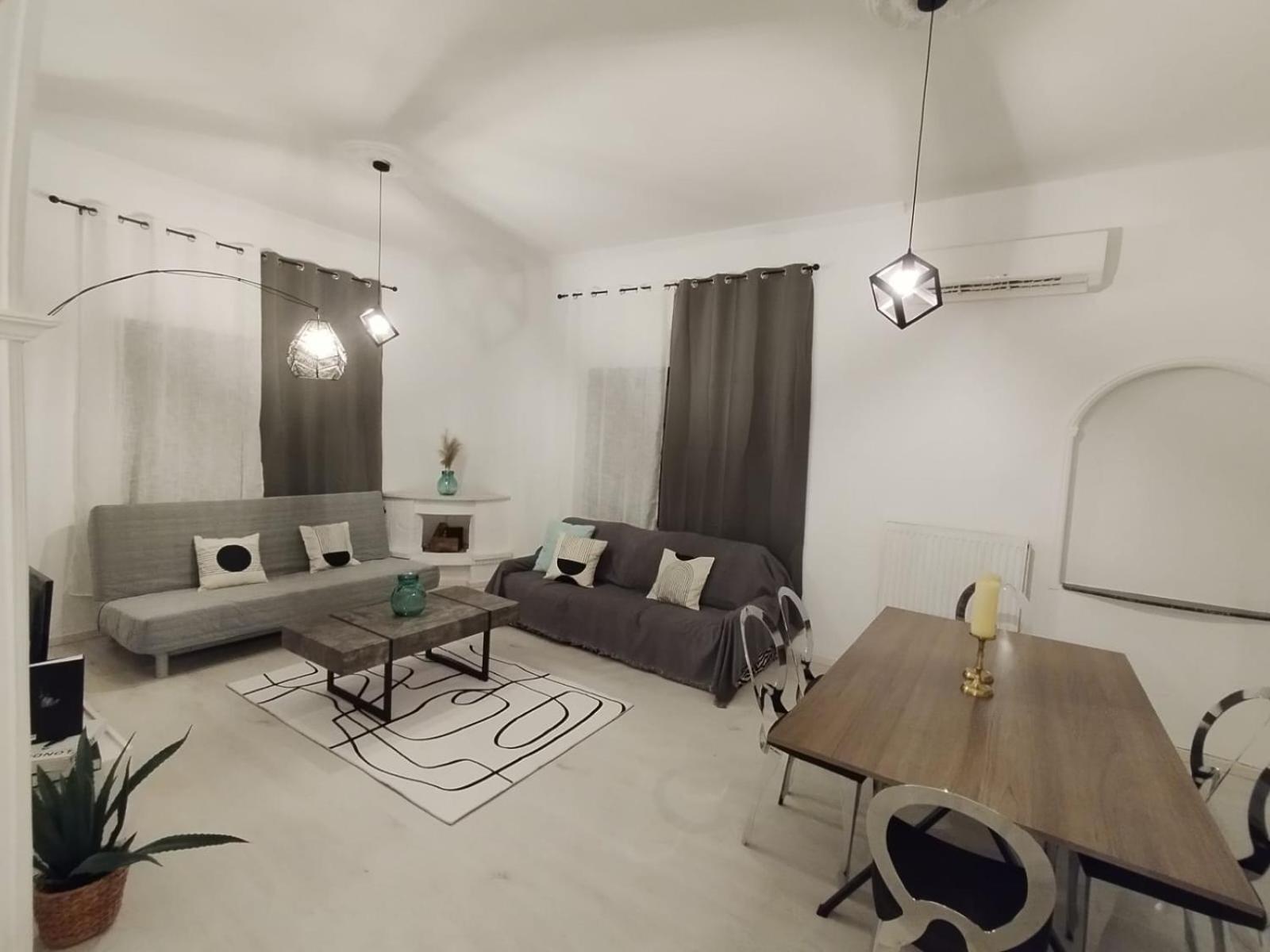 Black N' White Cozy Housegarden Alexandrúpoli Kültér fotó
